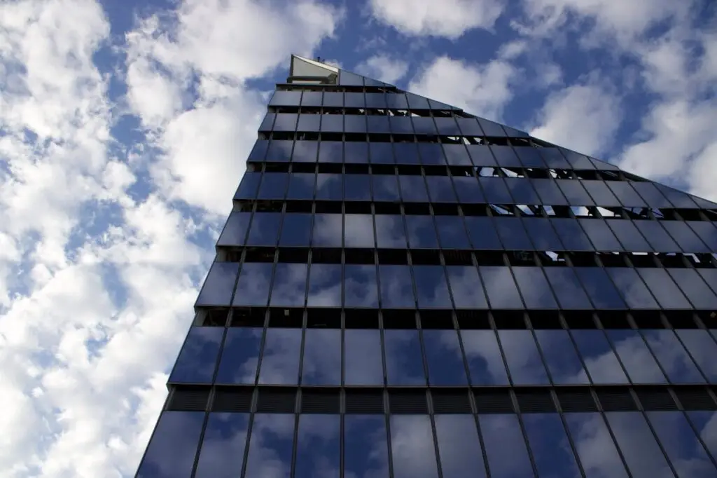 Discover key strategies for building a resilient business. Learn how to adapt, innovate, and thrive in fast changing environments. #AdvancedEideticCorporation